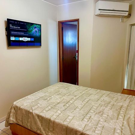 Apto 2 Quartos Caldas Novas Millennium Com Wi-Fi エクステリア 写真